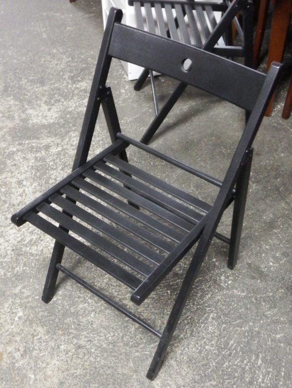 SILLA PLEGABLE NEGRA MADERA