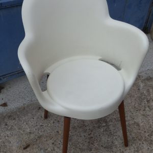 SILLA BUTACA BLANCA